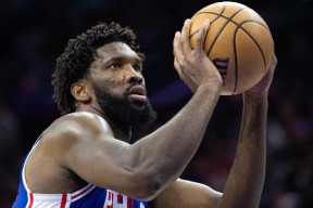 包含离谱！今夜密尔沃基雄鹿官宣签约今晚广厦男篮备战NBA季后赛，窗口期上海久事备战德国杯的词条虎扑体育社区