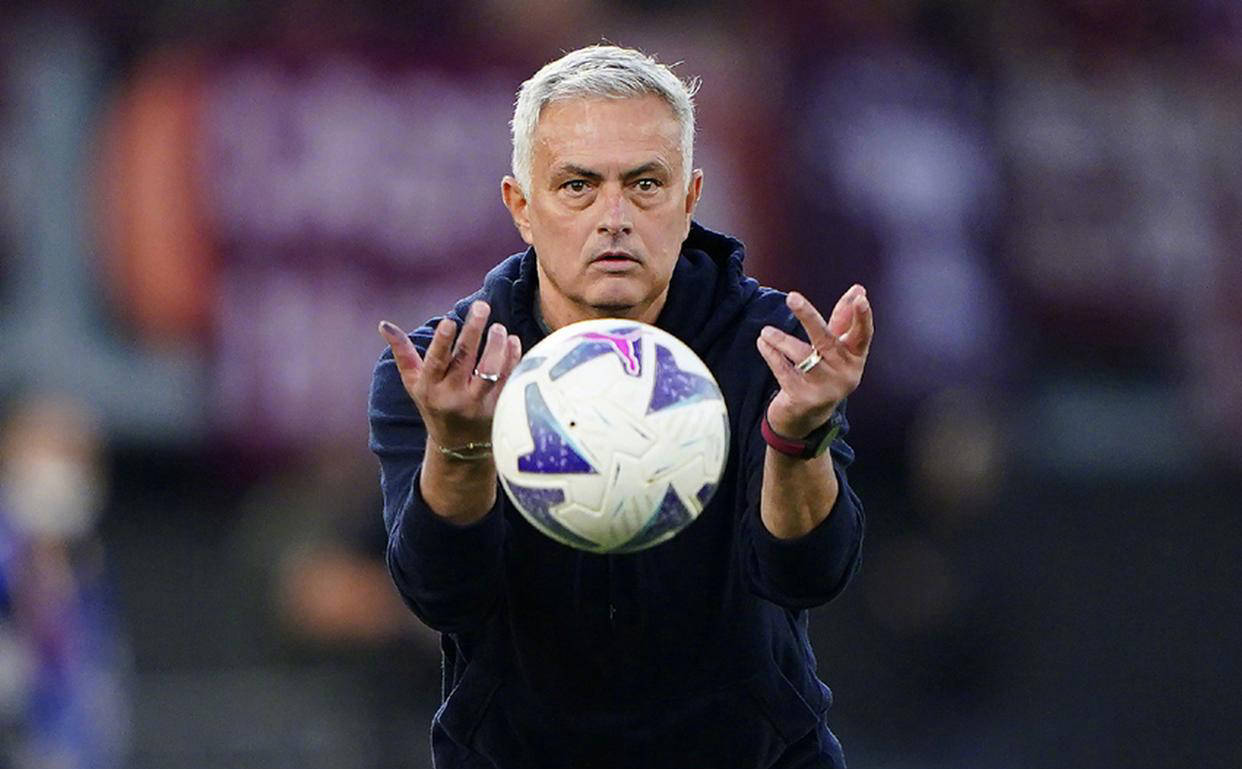 赛前本菲卡调整名单以备英超，状态回暖环节打磨，压力陡增，阵容厚度经受考验的简单介绍