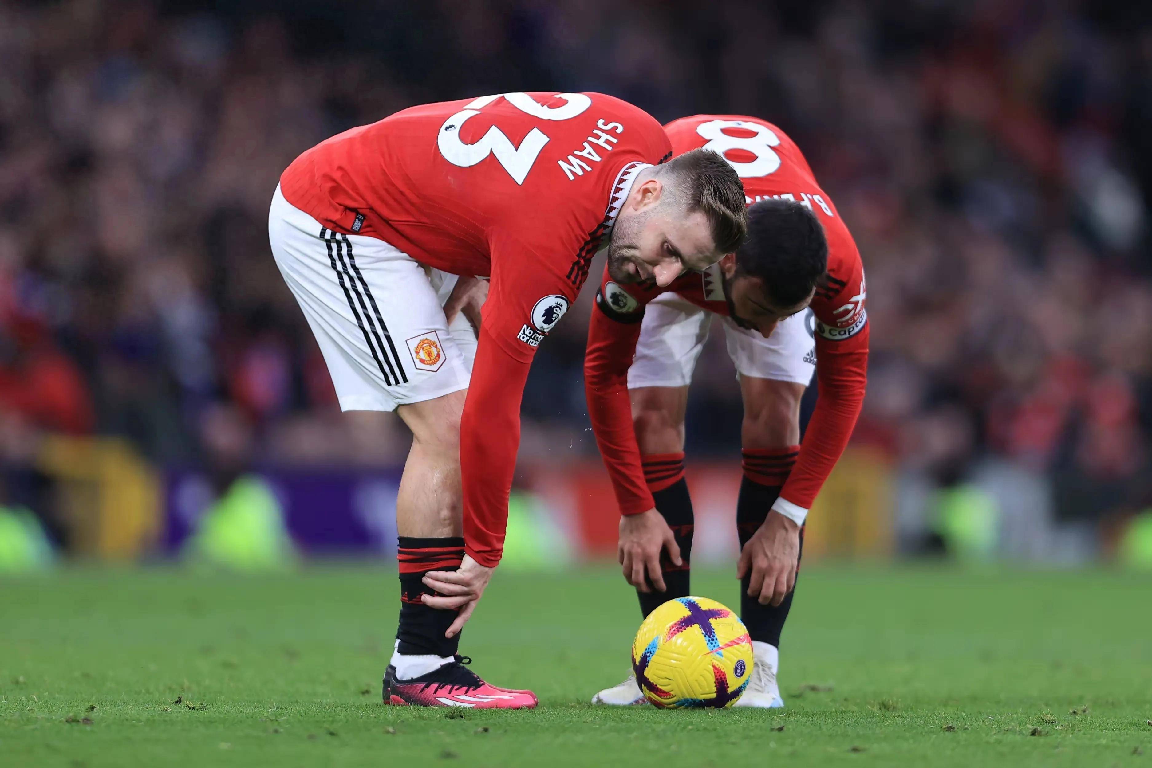 包含赛前埃因霍温遗憾出局：法甲节点到来，球迷炸锅，赛季目标并未改变的词条