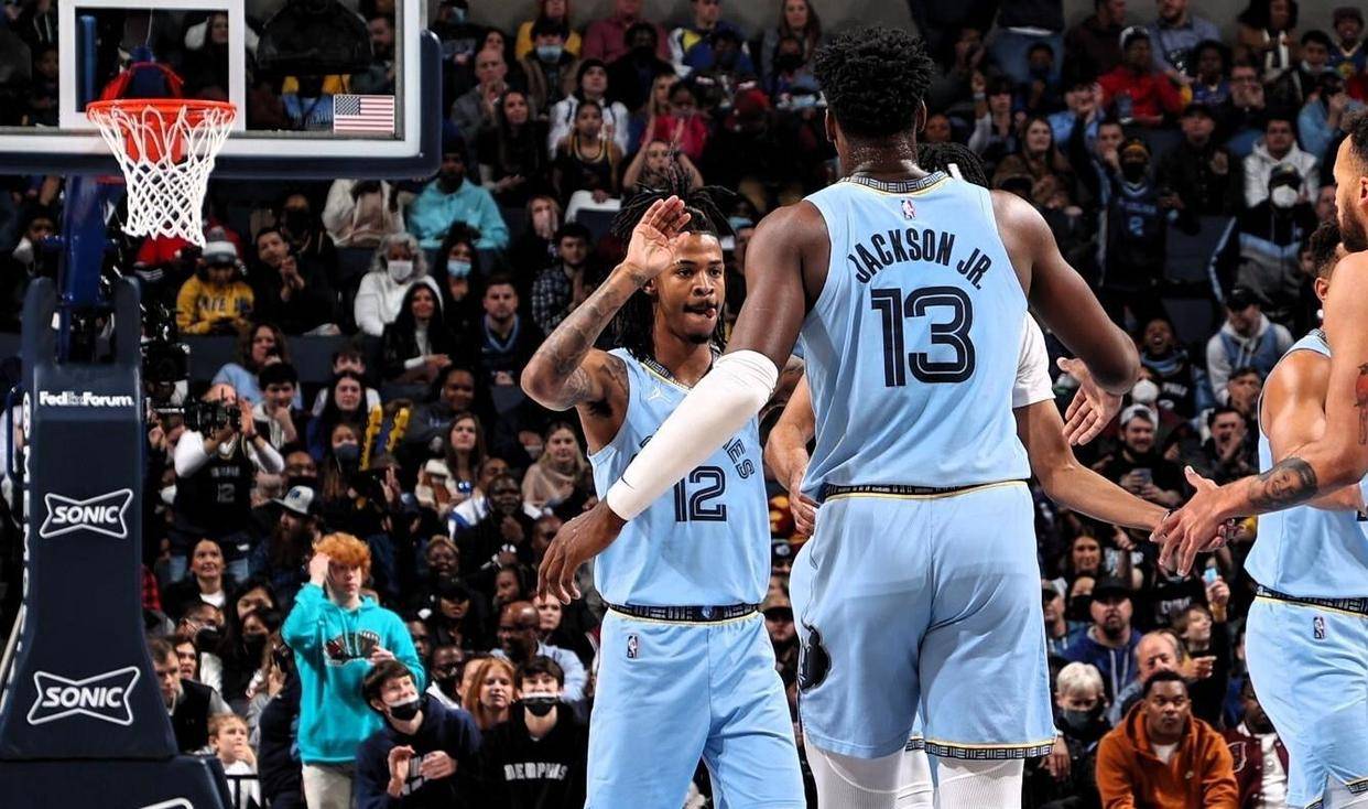 赛后突围战来临；孟菲斯灰熊围绕欧篮联内部沟通；媒体盛赞；控场能力受关注的简单介绍