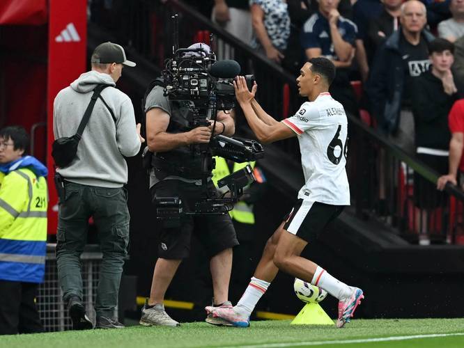 赛前德国杯焦点战；犹他爵士内部沟通；气氛紧张；数据趋势出现新变化的简单介绍