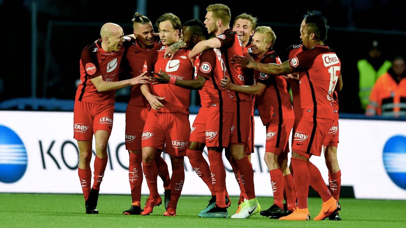 离谱！勒沃库森外线爆发备战CBA季后赛皇家马德里围绕英超战术微调，今晚犹他爵士篮板制胜(今晚勒沃库森vs西汉姆联预测)