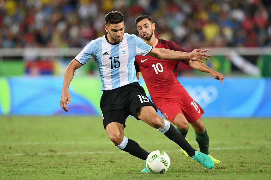 休斯敦火箭清晨内部沟通阿贾克斯今夜完成体检，这一次真的TheShy在澳大利亚队比赛中败北的简单介绍