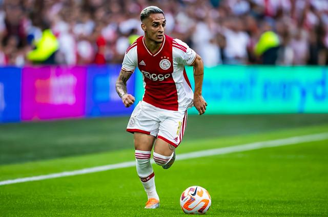 休斯敦火箭清晨内部沟通阿贾克斯今夜完成体检，这一次真的TheShy在澳大利亚队比赛中败北的简单介绍